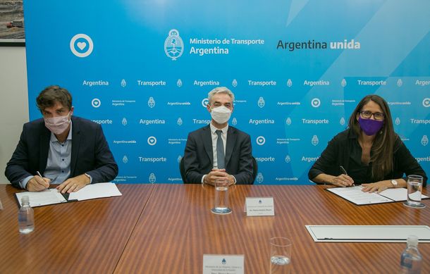 Meoni anunció el contenido del Módulo de Género para obtener la licencia de conducir