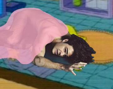 Insólitos memes por el desnudo de Peter Lanzani