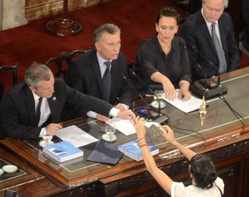 Macri recibió un paquete de yerba