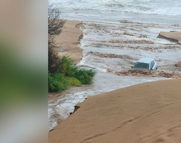 Alerta roja en la Costa Atlántica por temporal de lluvia y viento: inundaciones en varias ciudades