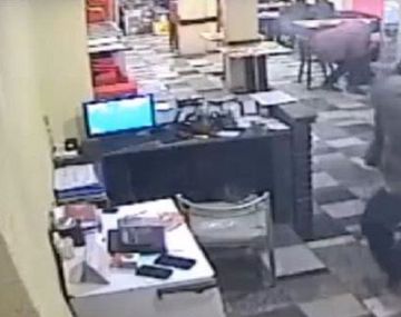 Quisieron robar y se encontraron con un policía