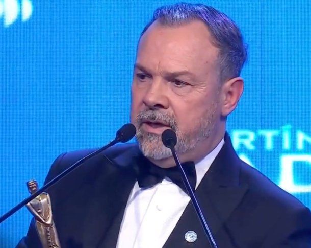 El encendido discurso del Gato Sylvestre contra Javier Milei tras ganar el Martín Fierro de Radio