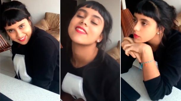 Una youtuber imita a famosas cantantes