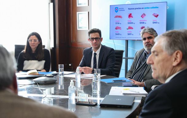 Primer acuerdo de la era Massa: Tombolini extendió Cortes Cuidados