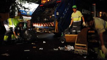 atencion, portenos: por el paro, piden no sacar la basura esta noche atencion, portenos: por el paro, piden no sacar la basura esta noche