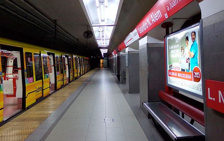 Por una medida gremial, la línea B del subte no iniciará su servicio este jueves
