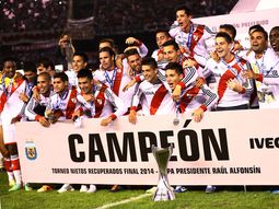 ¿por que river sumo su titulo 35? ¿por que river sumo su titulo 35?