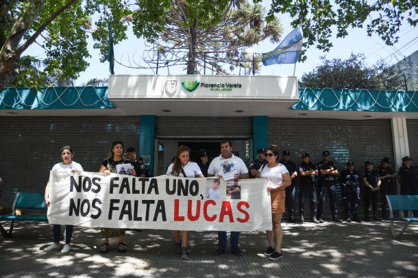 A un mes de la desaparición de Lucas Escalante: hubo una marcha en Florencio Varela