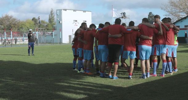 Estrenan el documental deportivo Todos quieren venir a Brown en el Cine Gaumont