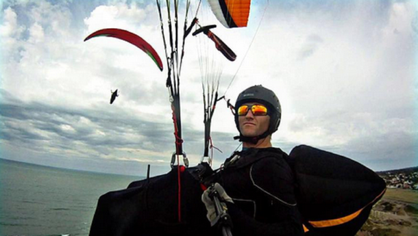 Rodrigo Esmella, bailarín de ShowMatch, se cayó de un parapente en Córdoba