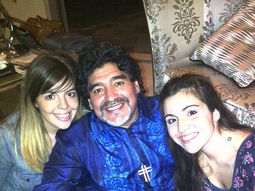 maradona no deja que sus hijas conozcan a dieguito fernando maradona no deja que sus hijas conozcan a dieguito fernando