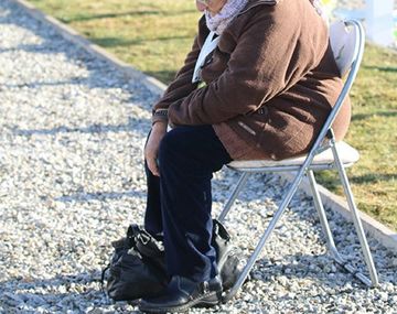 Emilia Fernández, mamá de un caído en Malvinas enterrado en Darwin - Crédito:&nbsp;diariocronica.com.ar