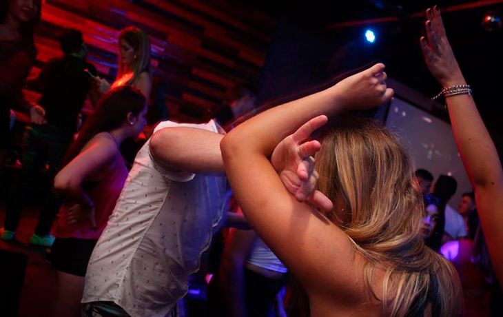 No es No: cómo encaran los pibes en el boliche a partir de Ni Una Menos