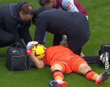 El mensaje tranquilizador de Dibu Martínez tras el golpe que recibió en la cabeza