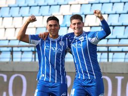 Twitter:&nbsp;@ClubGodoyCruz