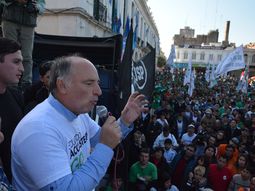 cordoba: accastello cerro su campana y aseguro que transformara la provincia cordoba: accastello cerro su campana y aseguro que transformara la provincia