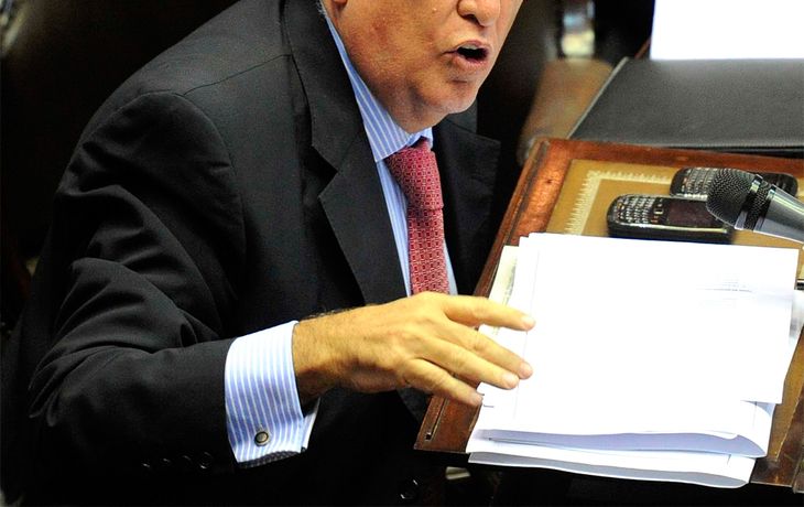 La intención es sujetar al Poder Judicial