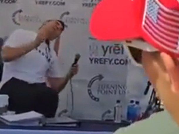 El momento en que balean a Charlie Kirk.