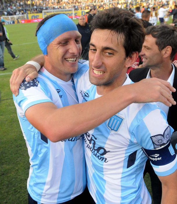 Racing ya tiene más puntos que los últimos dos campeones del fútbol argentino