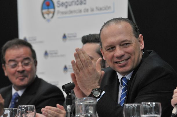 Lanzan plan de seguridad para prevenir los robos en edificios