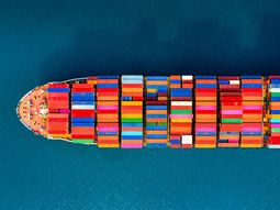 Uruguay abre caminos en Arabia Saudita en una misión comercial exploratoria privada. Uruguay abre caminos en Arabia Saudita en una misión comercial exploratoria privada.