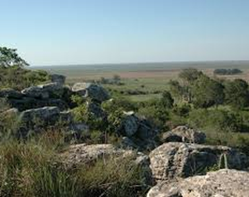 El pequeño pueblo poco conocido que enamora con sus espacios verdes