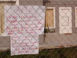 cansados de los robos, les dejaron un cartel a los ladrones: ya no hay mas nada cansados de los robos, les dejaron un cartel a los ladrones: ya no hay mas nada