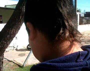 Le prohíben entrar a la escuela por su corte de pelo Wachiturro