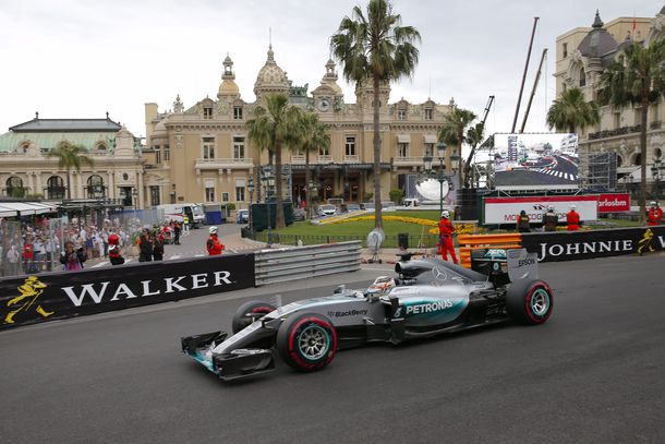 Hamilton logró la pole en el GP de Mónaco