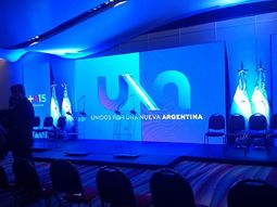 arranco el plenario massista para definir postura de cara al balotaje arranco el plenario massista para definir postura de cara al balotaje