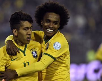 Sin Neymar: Brasil venció a Venezuela y clasificó primero