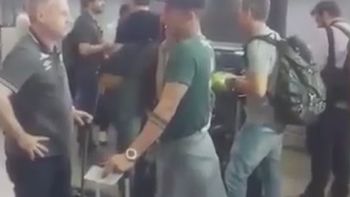 Los jugadores de Chapecoense, en el aeropuerto de San Pablo. Los jugadores de Chapecoense, en el aeropuerto de San Pablo.