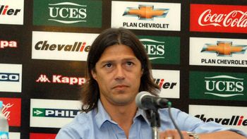 matias almeyda fue presentado en banfield matias almeyda fue presentado en banfield