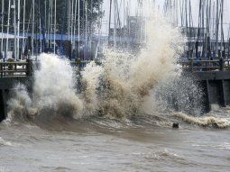 Violenta sudestada en el Río de la Plata