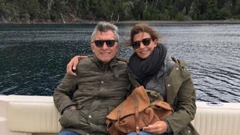 Mauricio Macri de vacaciones con Juliana Awada Mauricio Macri de vacaciones con Juliana Awada