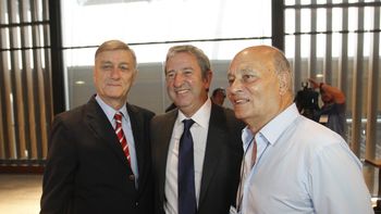 binner lanza su candidatura presidencial binner lanza su candidatura presidencial