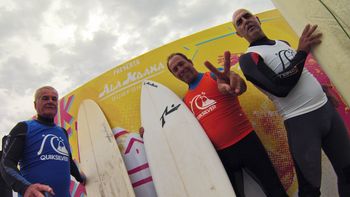 Errecaborde, Aguerre y Fernández protagonizaron una de las mejores series. Enorme vigencia. Gentileza: Brian Bjerrum - El Surfero Errecaborde, Aguerre y Fernández protagonizaron una de las mejores series. Enorme vigencia. Gentileza: Brian Bjerrum - El Surfero