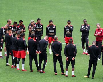 El pueblo peruano, en vilo