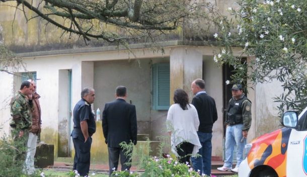 Insólito: afirman que un hombre murió teniendo sexo con un espantapájaros en Balcarce
