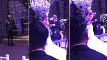 Abel Pintos cantó durante el sí en el casamiento de Messi y Antonella Abel Pintos cantó durante el sí en el casamiento de Messi y Antonella