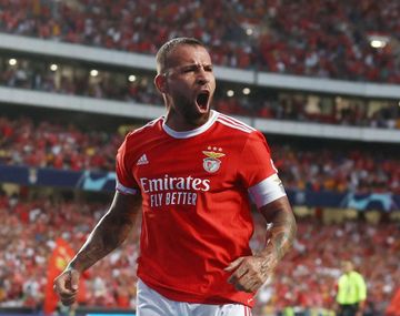 Benfica a fase de grupos de Champions League: Otamendi marcó un gol y Enzo Fernández fue titular