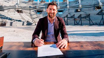 messi, tras renovar con inter miami: desde que llegue aca soy muy feliz messi, tras renovar con inter miami: desde que llegue aca soy muy feliz