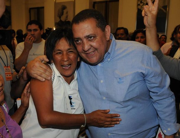 D elia y sala DYN21 ccc