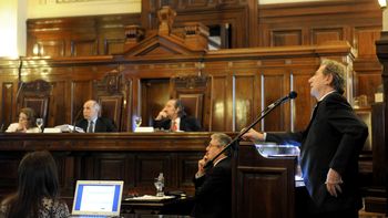 magistratura: cruces por la democratizacion de la justicia magistratura: cruces por la democratizacion de la justicia