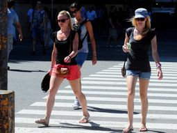el pico de calor persistira en la ciudad hasta este jueves el pico de calor persistira en la ciudad hasta este jueves