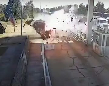 Un joven se mató al chocar contra una cabina de peaje a 220 kilómetros por hora