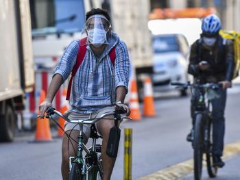 Cómo impactó en el consumo de luz, gas, naftas y transportes el mes de cuarentena