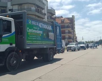 Turista murió aplastada por  camión recolector cuando iba en bicicleta por Mar del Plata