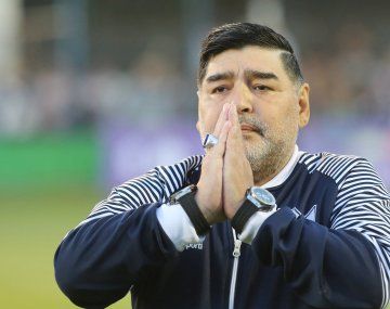 La familia de Maradona propuso crear en Costa Salguero un megaproyecto en honor al ídolo