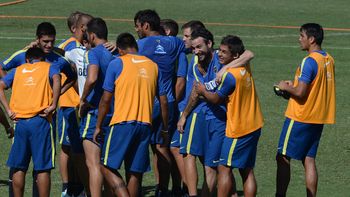 boca, ultra ofensivo: chavez, lodeiro, palacios y osvaldo van desde el arranque boca, ultra ofensivo: chavez, lodeiro, palacios y osvaldo van desde el arranque